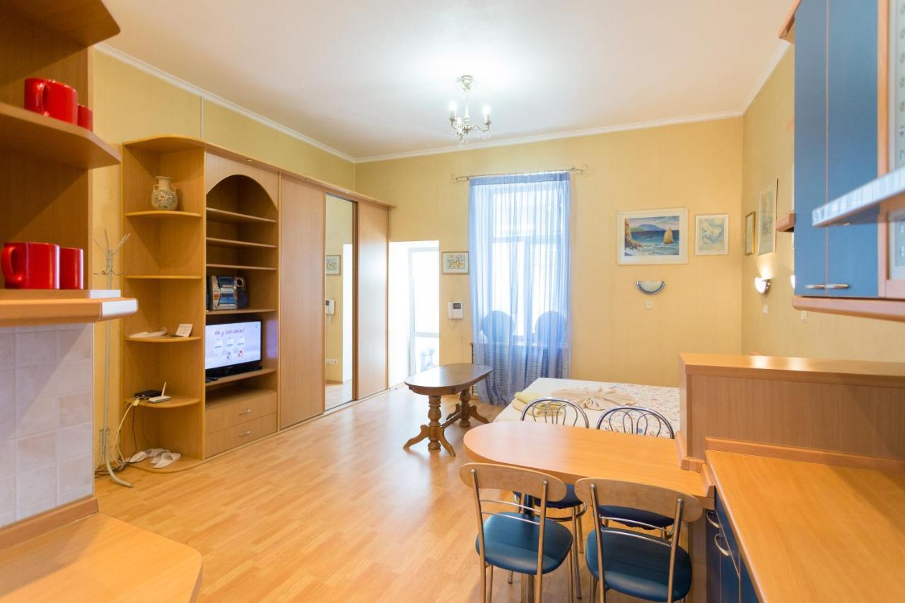 Central Area Apartments Kyiv Exterior foto