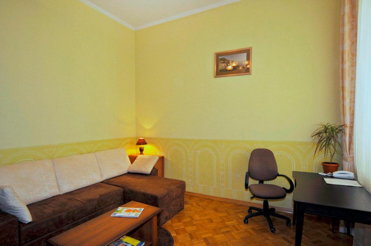 Central Area Apartments Kyiv Exterior foto