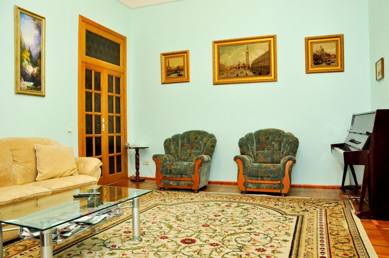 Central Area Apartments Kyiv Exterior foto